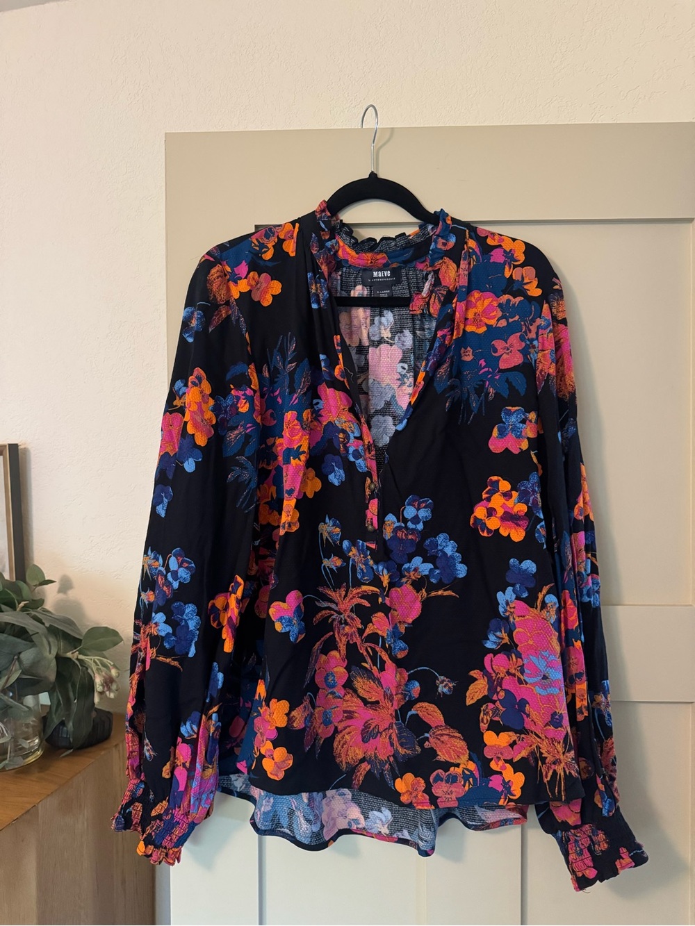 Maeve Anthropologie XL Black Floral shirt Long Sleeve
